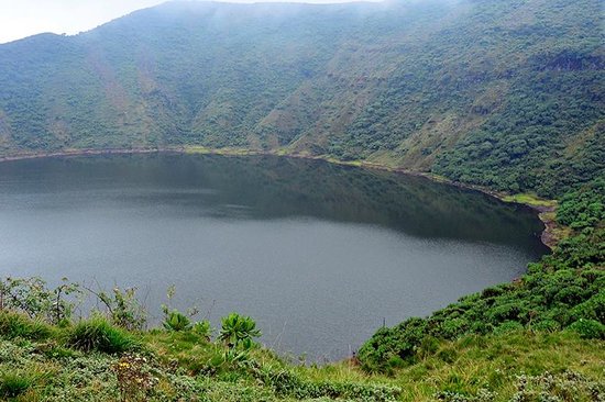 Bisoke-Crater-lake